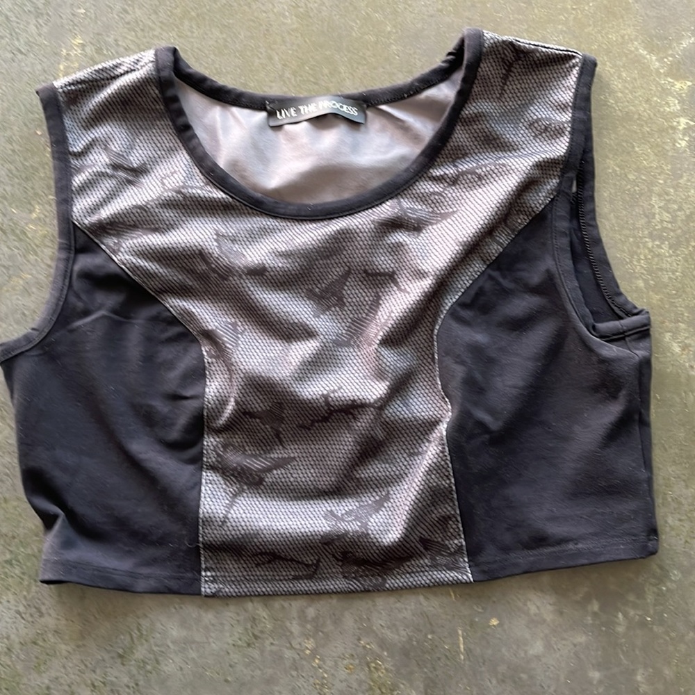 Cropped tank